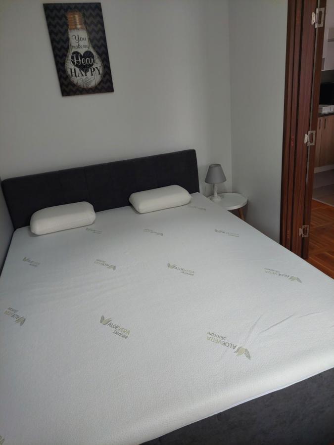 Smiley - Subotica Centar Apartment Екстериор снимка