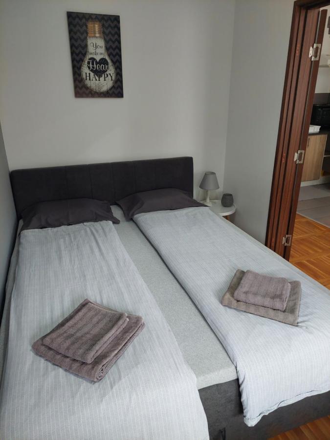 Smiley - Subotica Centar Apartment Екстериор снимка