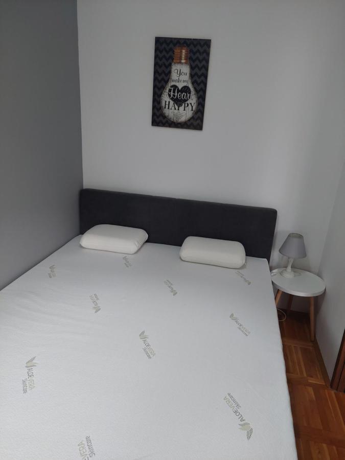 Smiley - Subotica Centar Apartment Екстериор снимка