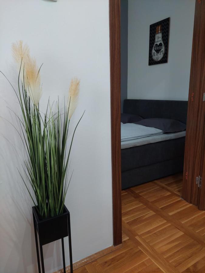 Smiley - Subotica Centar Apartment Екстериор снимка